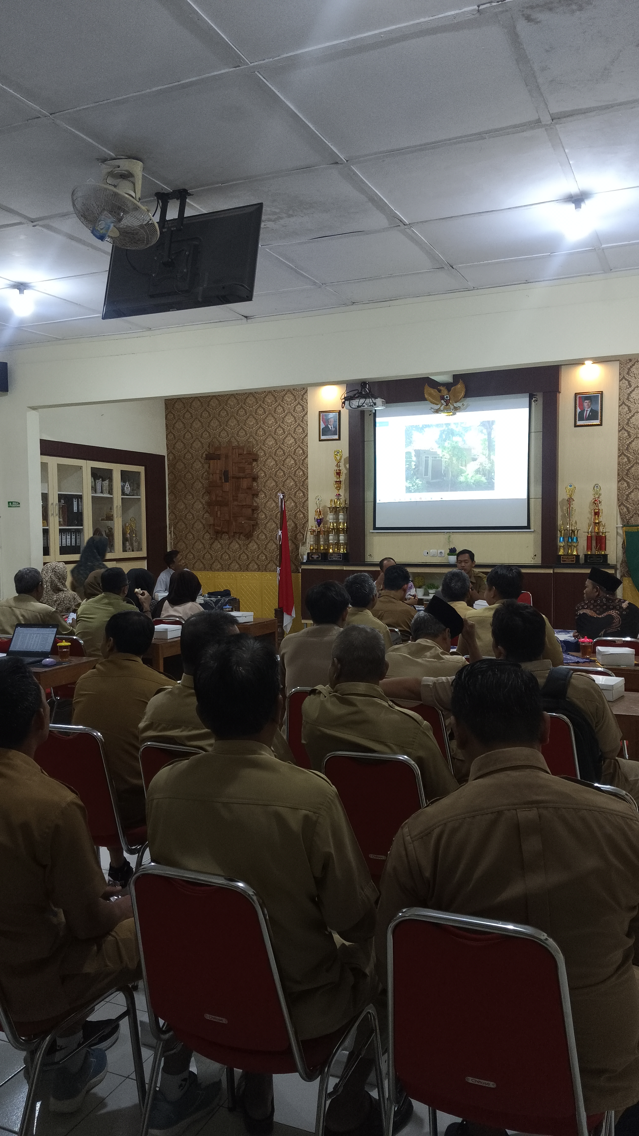 Rakor Pra Musyawarah Kalurahan Kemiskinan Ekstrim dan KPM RTLH DD Rakor Pra Musyawarah Kalurahan Kemiskinan Ekstrim dan KPM RTLH DD
